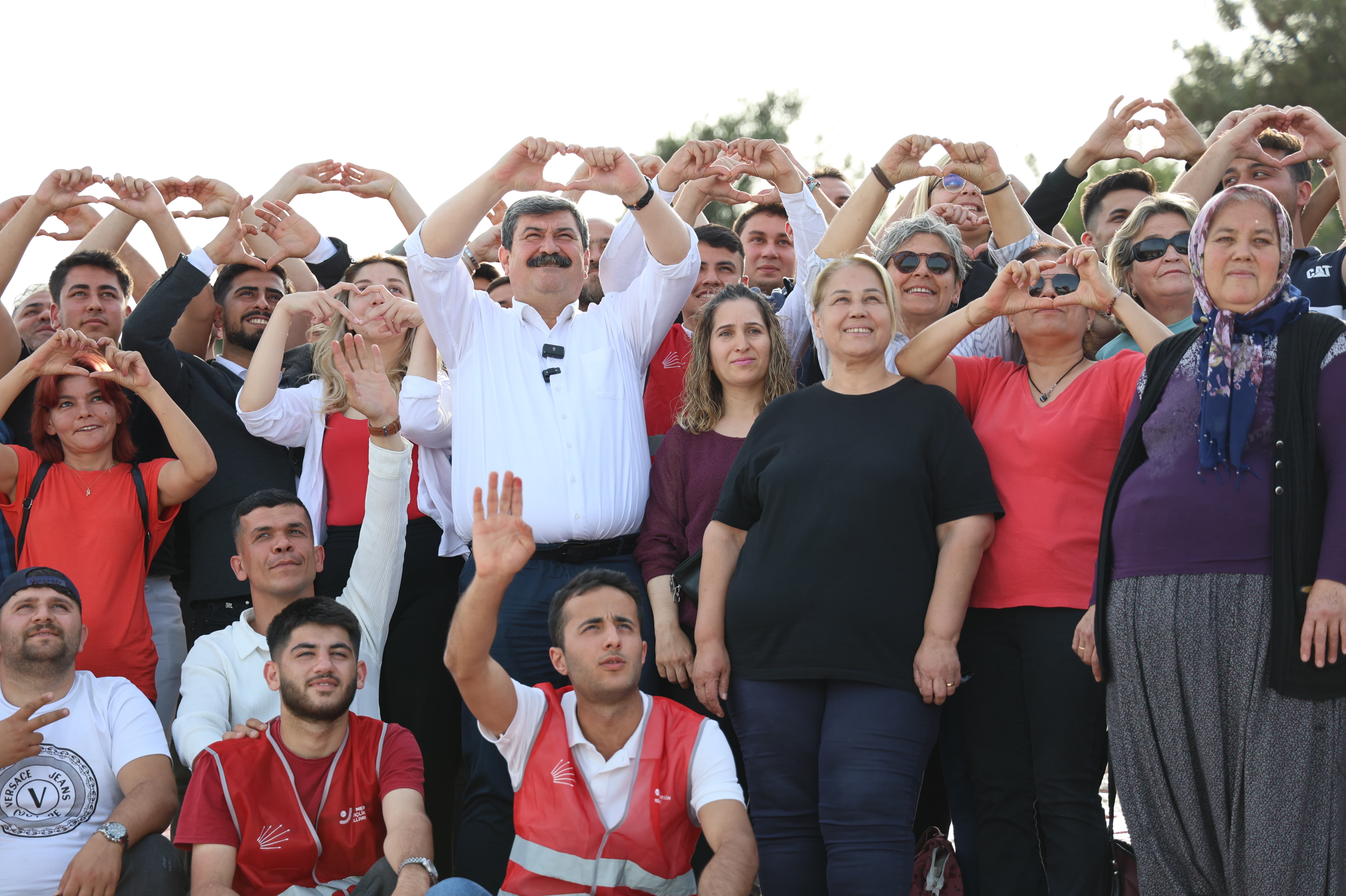KENTİN SİMGESİ AY YILDIZLI BAYRAĞIMIZI GENÇLERLE BOYADIK - 6