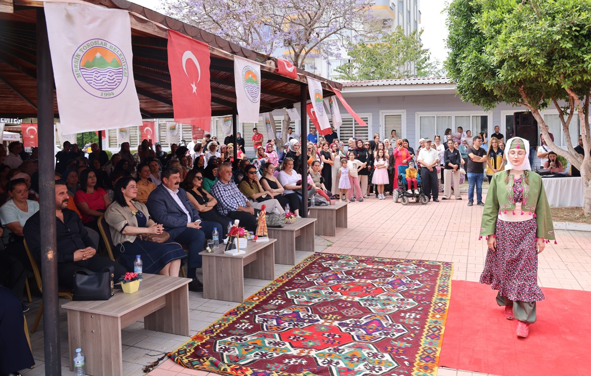 ANNELER GÜNÜ ETKİNLİĞİ - 4