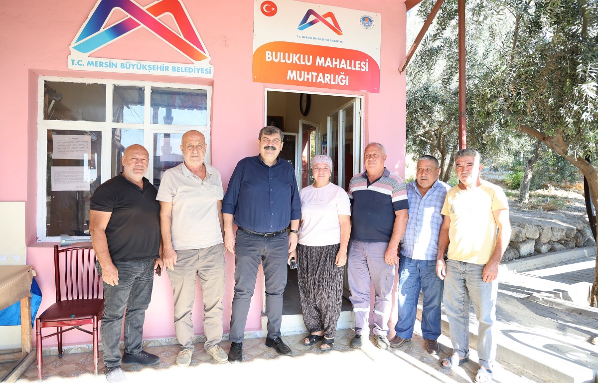 TARLADA SOĞAN EKEN KADIN ÇİFTÇİLERE BAŞKAN YILDIZ’DAN SÜRPRİZ ZİYARET