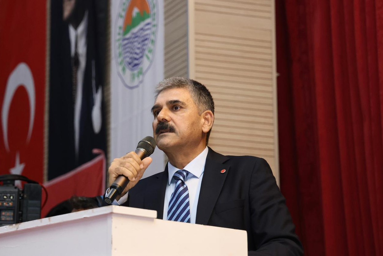 TOROSLAR BELEDİYESİNDE TOPLU İŞ SÖZLEŞMESİ SEVİNCİ!