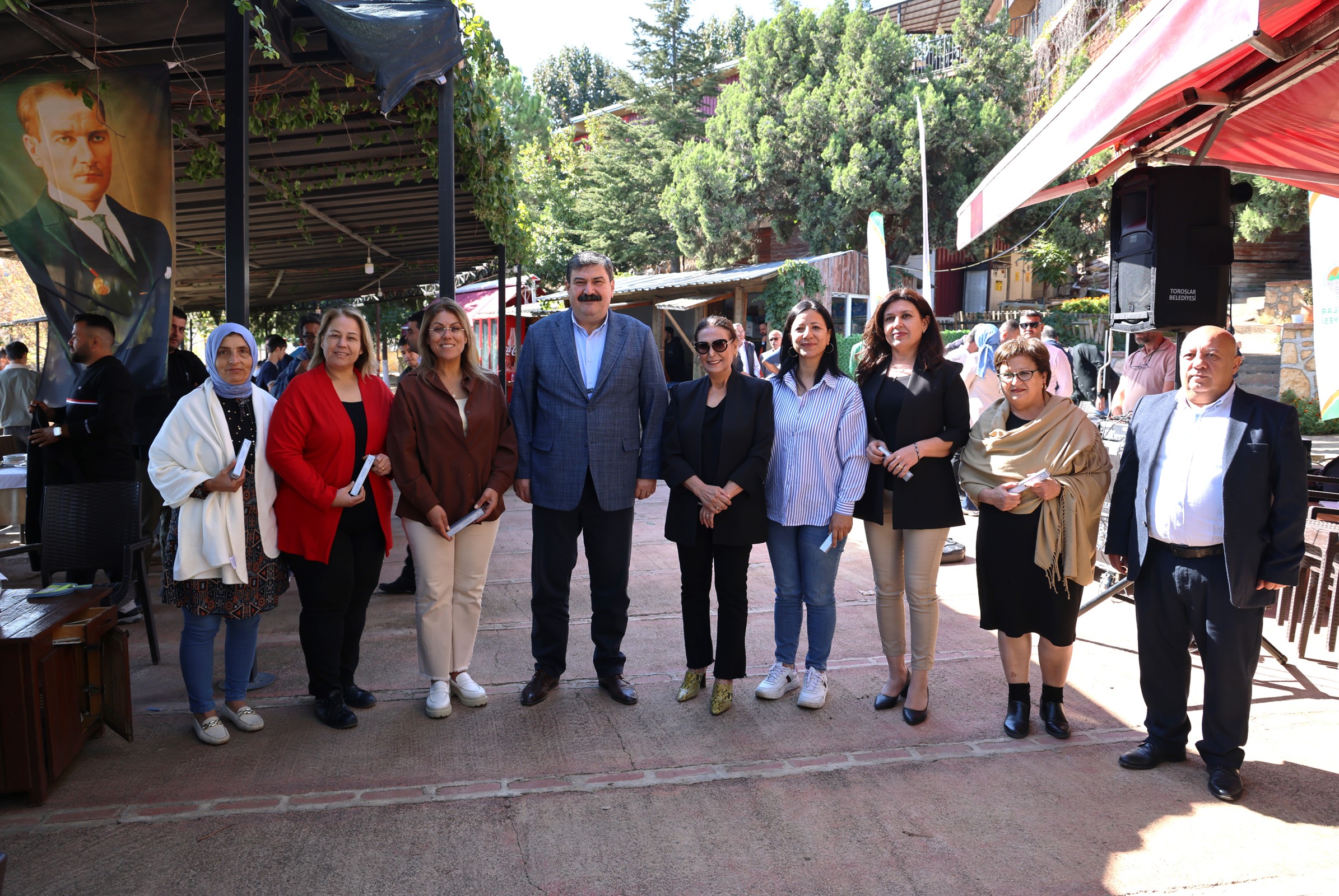TOROSLAR BELEDİYE BAŞKANI YILDIZ, MUHTARLARLA BİR ARAYA GELDİ