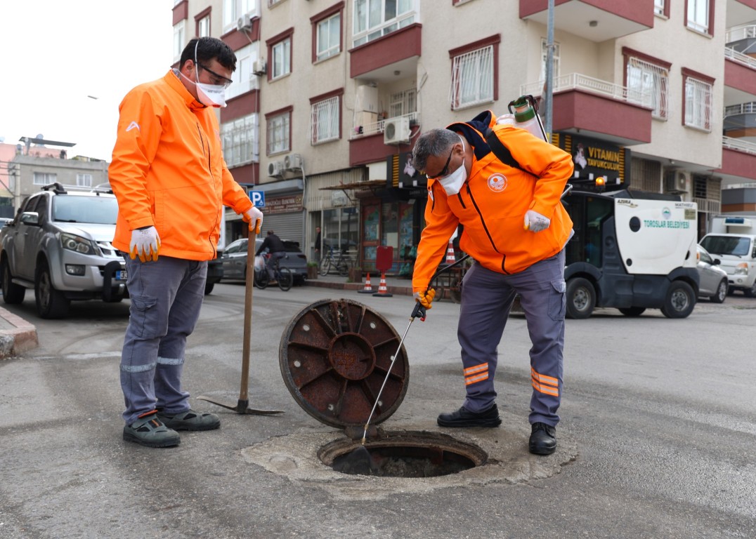 TOROSLAR’DA BAYRAM TEMİZLİĞİ YAPILDI