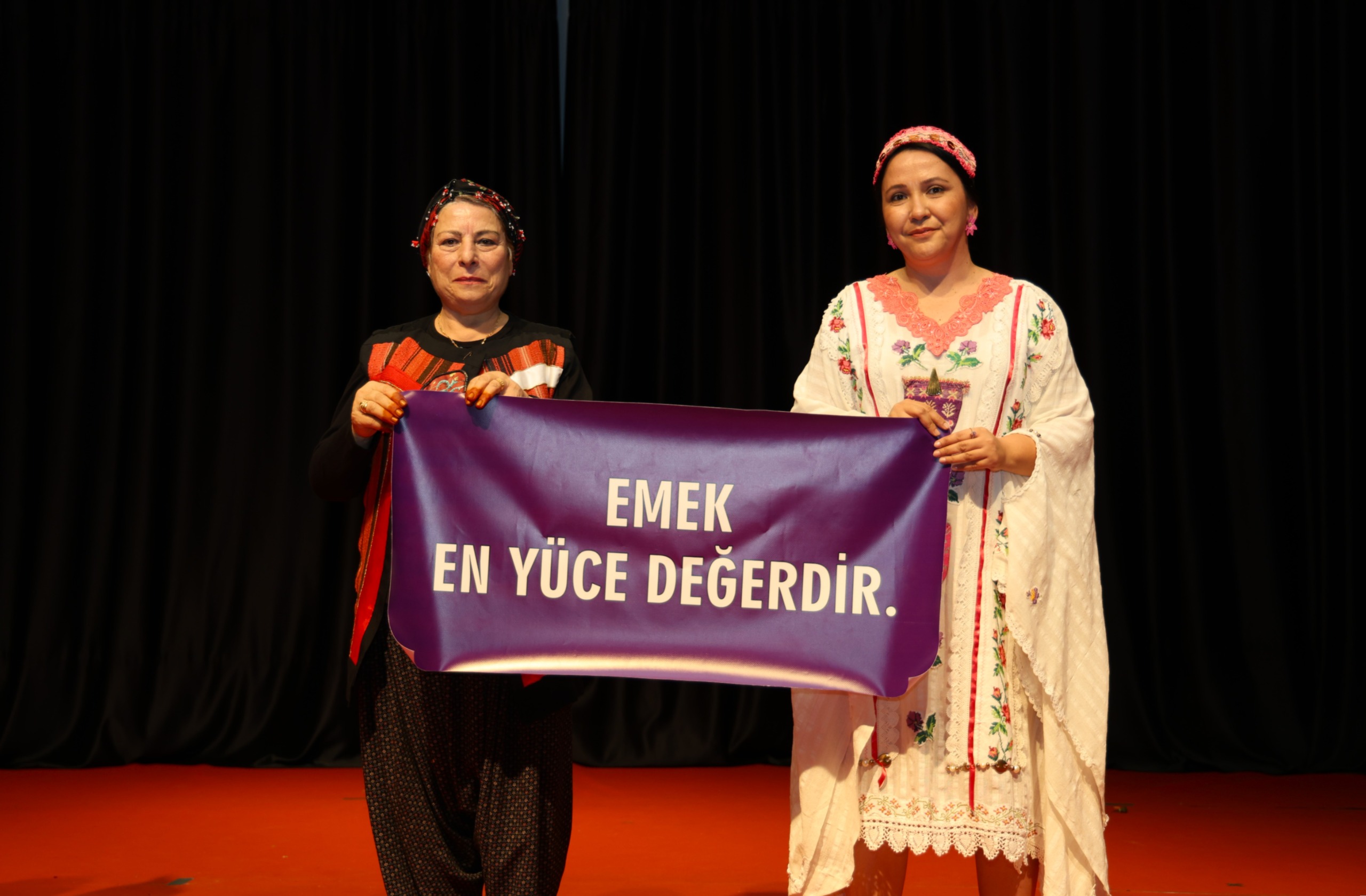 TOROSLAR BELEDİYESİ İLE TOROSLAR KENT KONSEYİNİN ETKİNLİĞİ GÖZ DOLDURDU