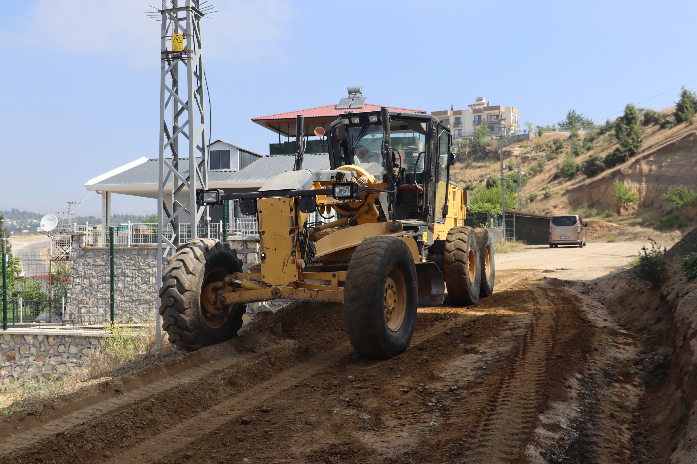 TOROSLAR’IN YAYLALARINDA YÜZLER GÜLÜYOR