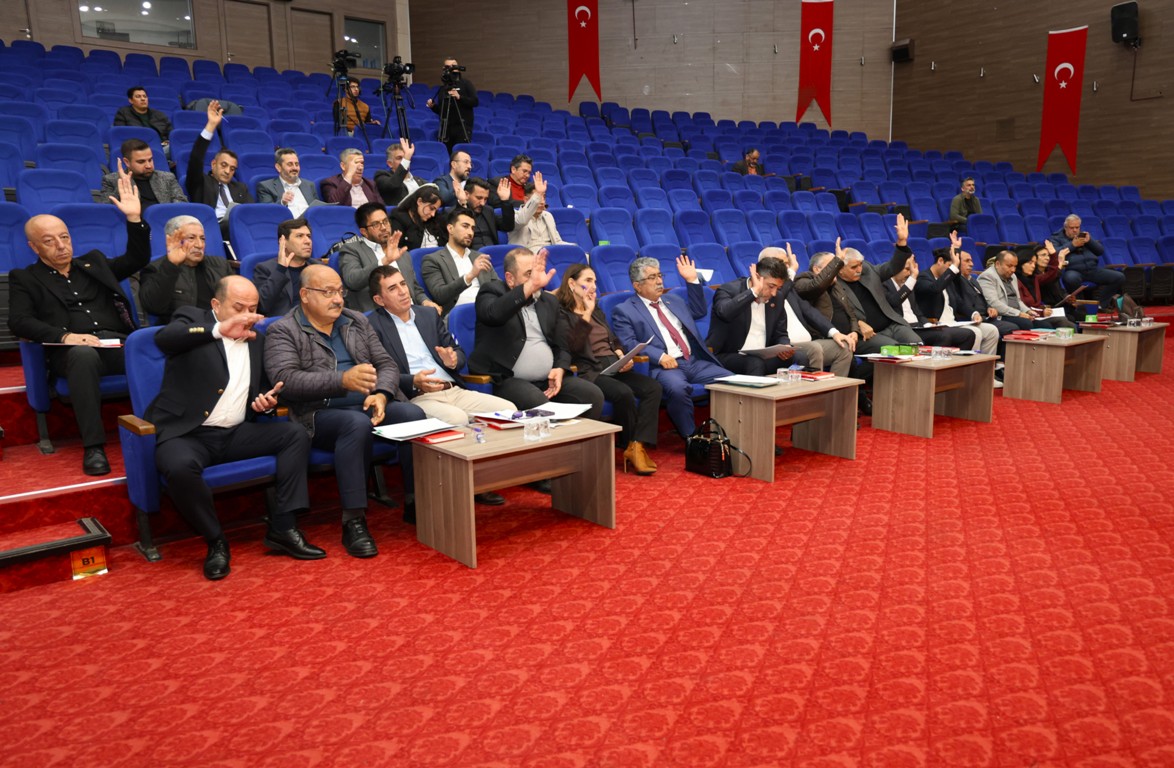 TOROSLAR BELEDİYESİ, 2025 YILININ İLK MECLİS TOPLANTISINI YAPTI