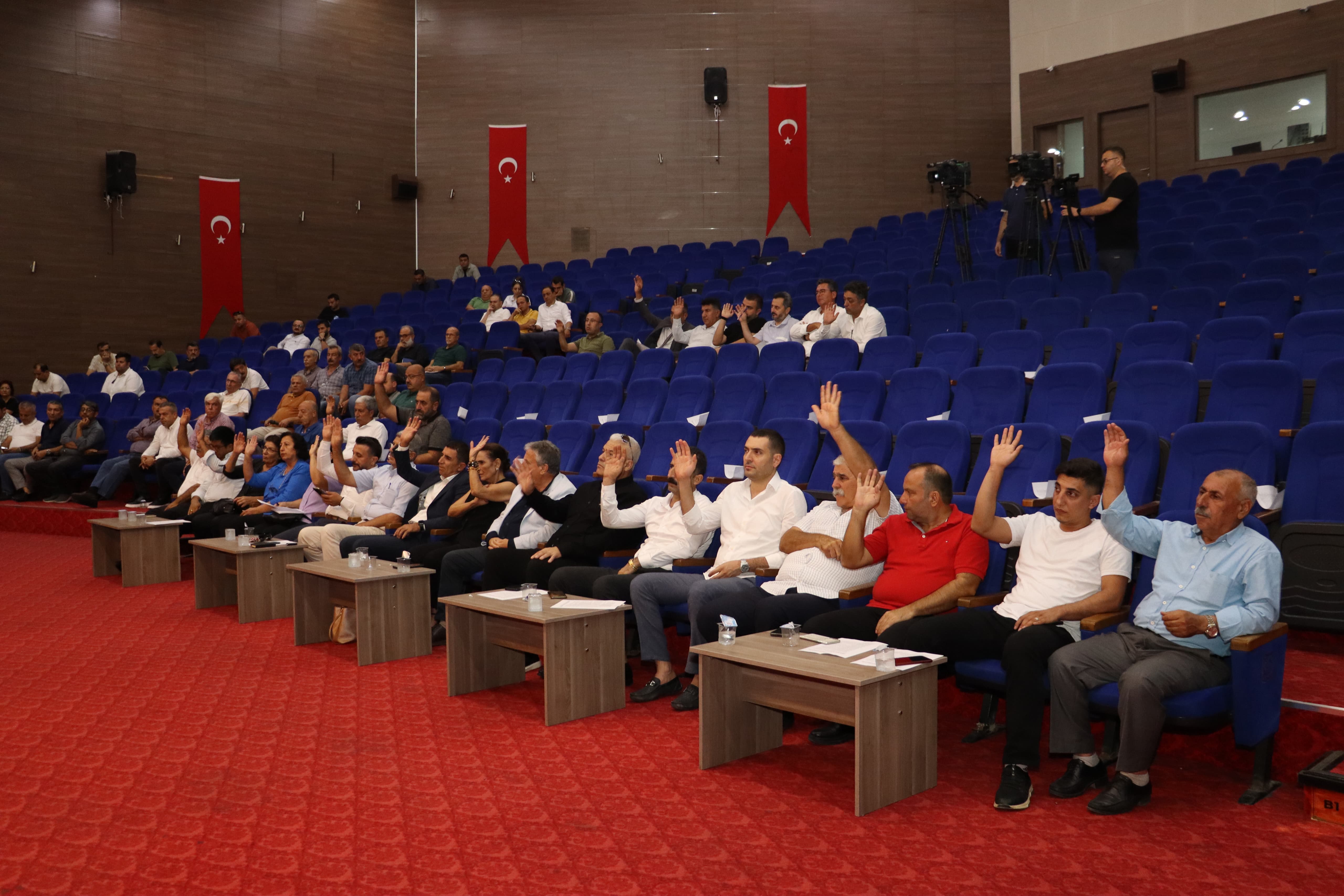 TOROSLAR BELEDİYESİNDEN ÖĞRENCİLERE DESTEK