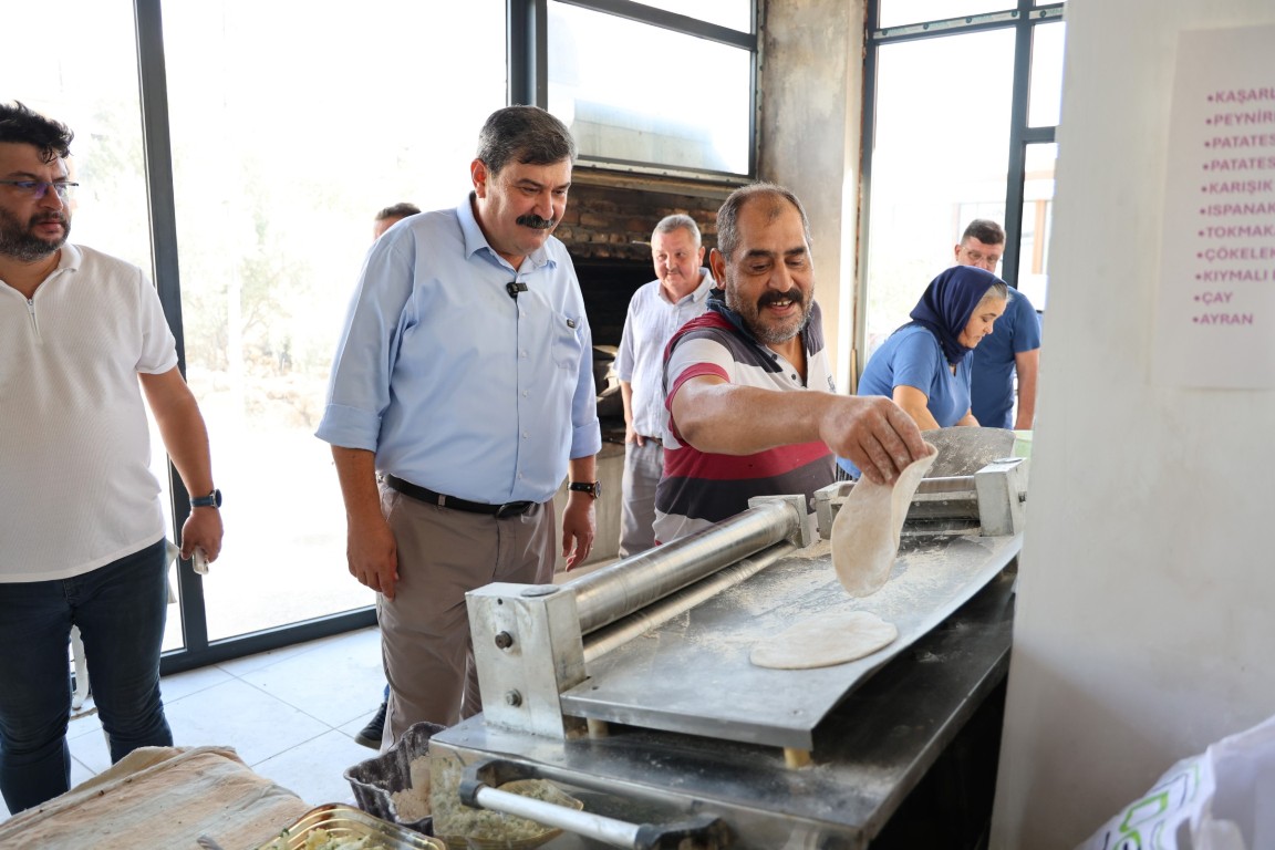 TOROSLAR’DA YENİ YOLLAR VATANDAŞIN HİZMETİNE SUNULUYOR