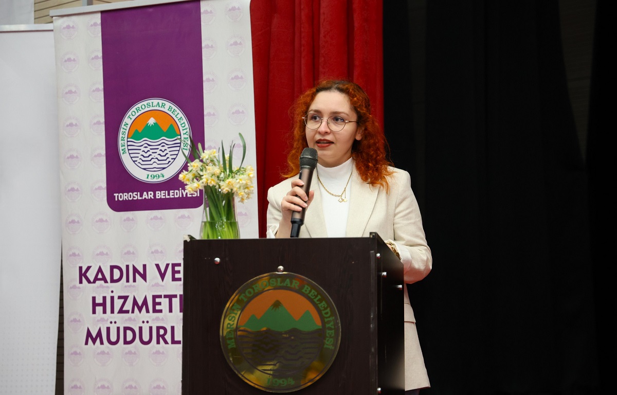 TOROSLAR’DA ÖĞRENCİLERE SİBER SUÇLAR VE DİJİTAL TEHLİKELER ANLATILDI