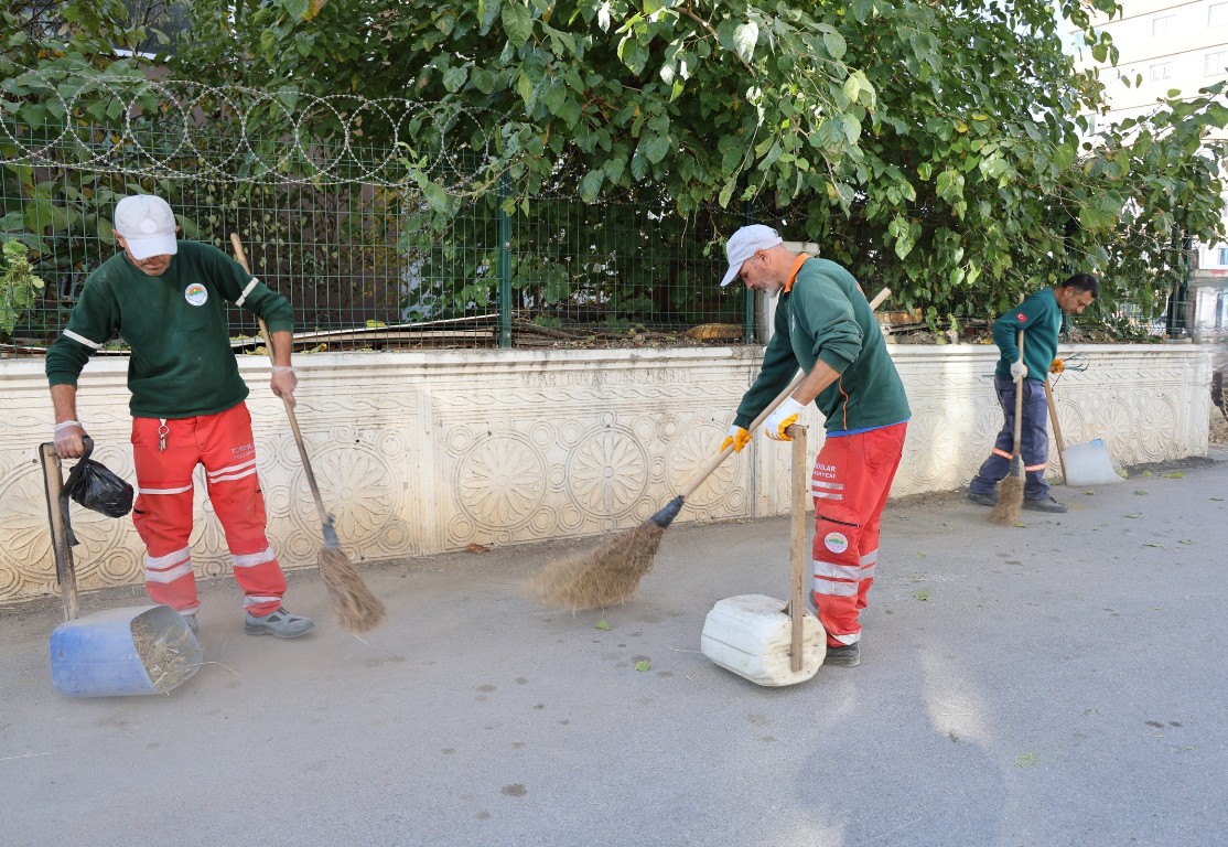 TOROSLAR’DA ÇEVRE BİLİNCİ İÇİN DAYANIŞMA SÜRÜYOR