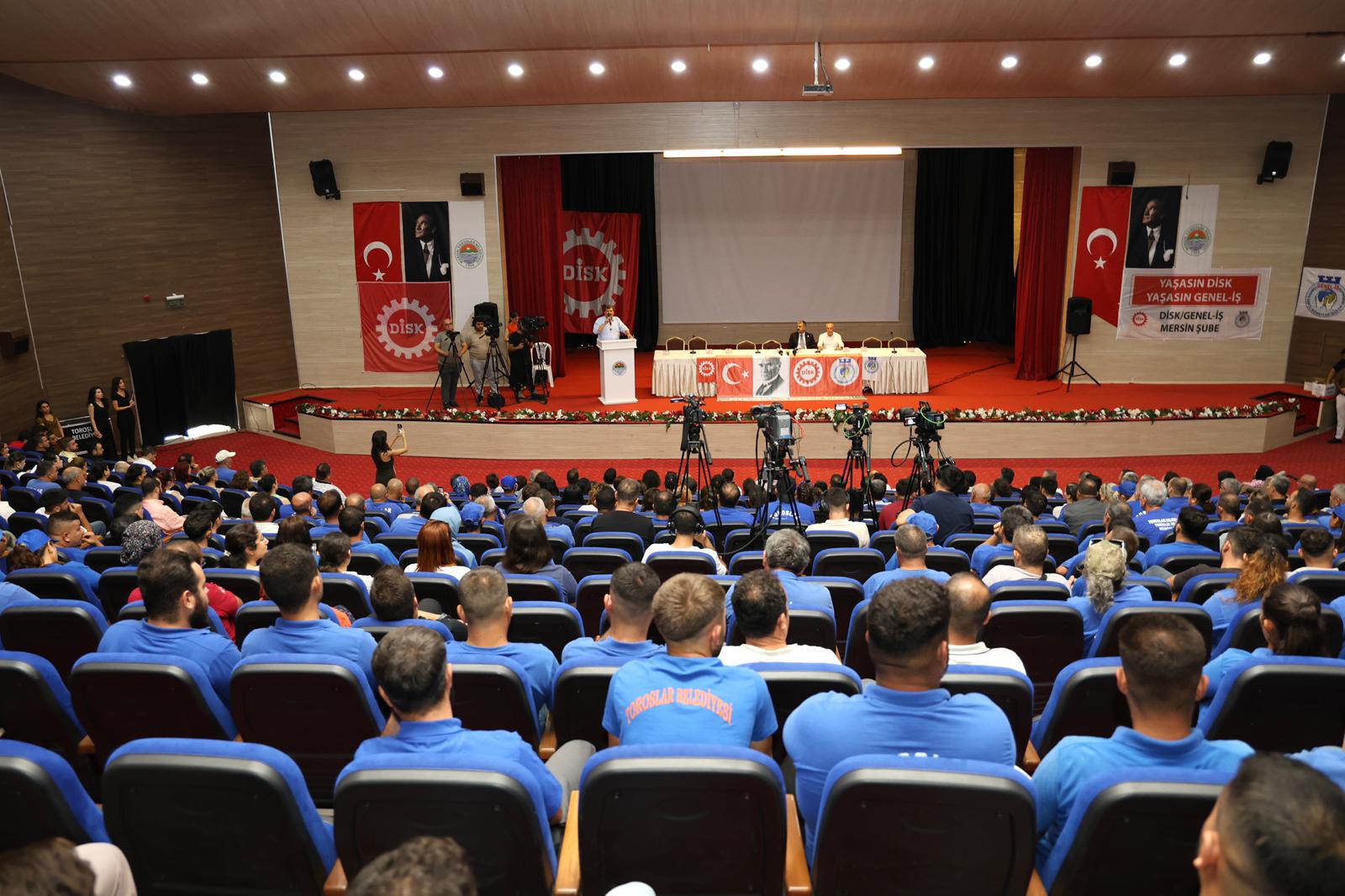 TOROSLAR BELEDİYESİNDE TOPLU İŞ SÖZLEŞMESİ SEVİNCİ!