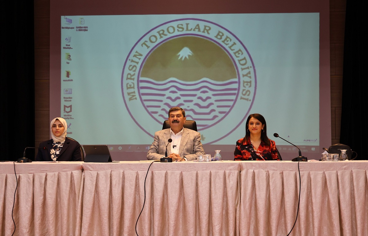 TOROSLAR BELEDİYESİNDEN ÜNİVERSİTE ÖĞRENCİLERİNE DESTEK