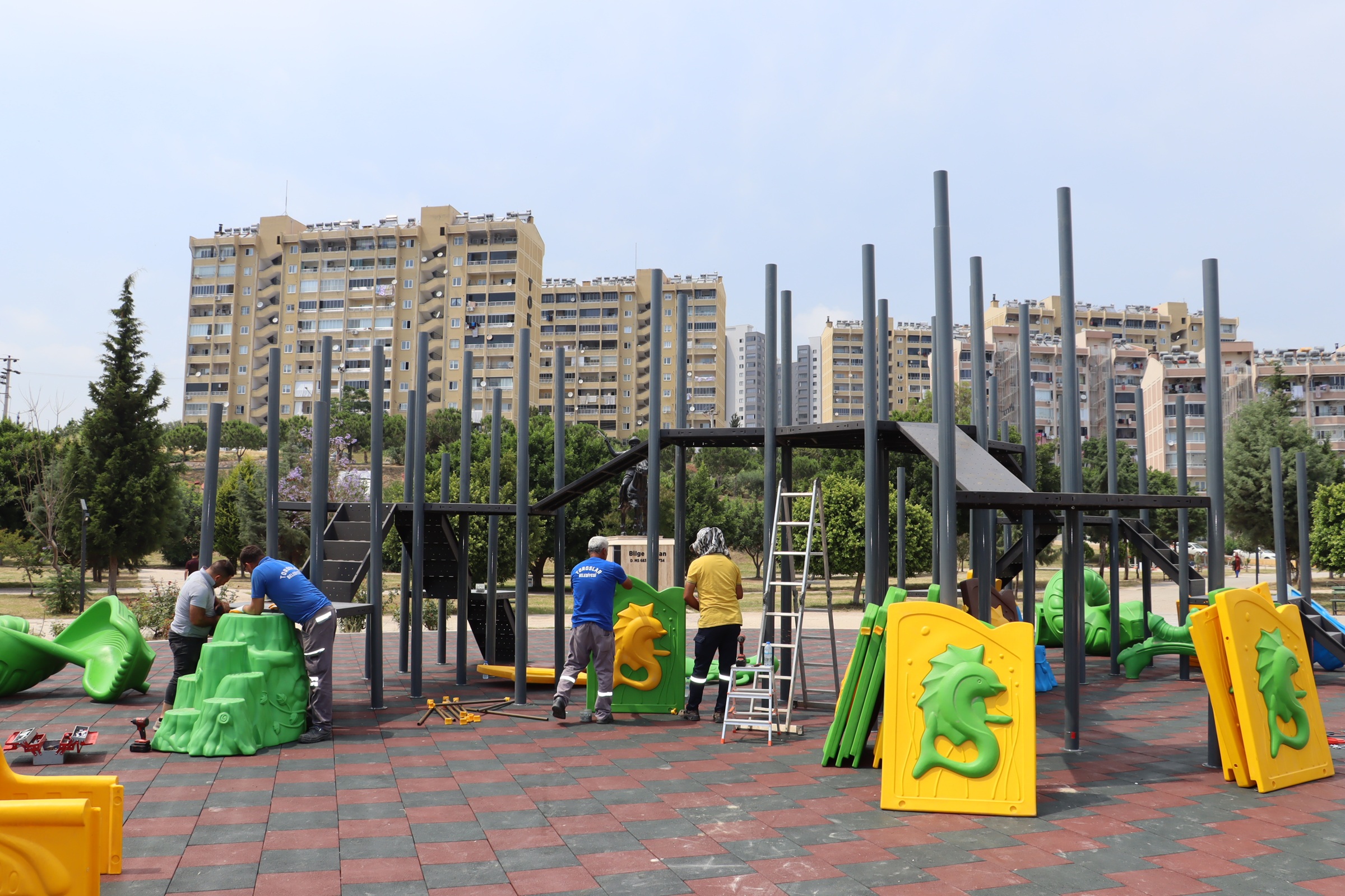 BAŞKAN YILDIZ, 3 OCAK PARKI’NDAKİ YENİLEME ÇALIŞMALARINI İNCELEDİ - Görsel 6