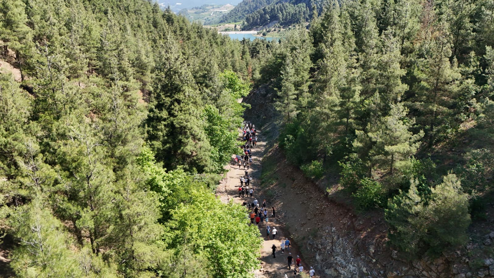 TOROSLAR BELEDİYESİNDEN GÜZELYAYLA’DA DOĞA YÜRÜYÜŞÜ - Görsel 18