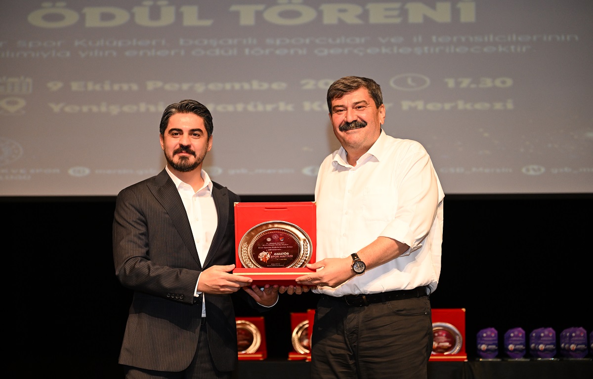 BAŞKAN YILDIZ’A, MERSİN SPORUNA DESTEK ÖDÜLÜ
