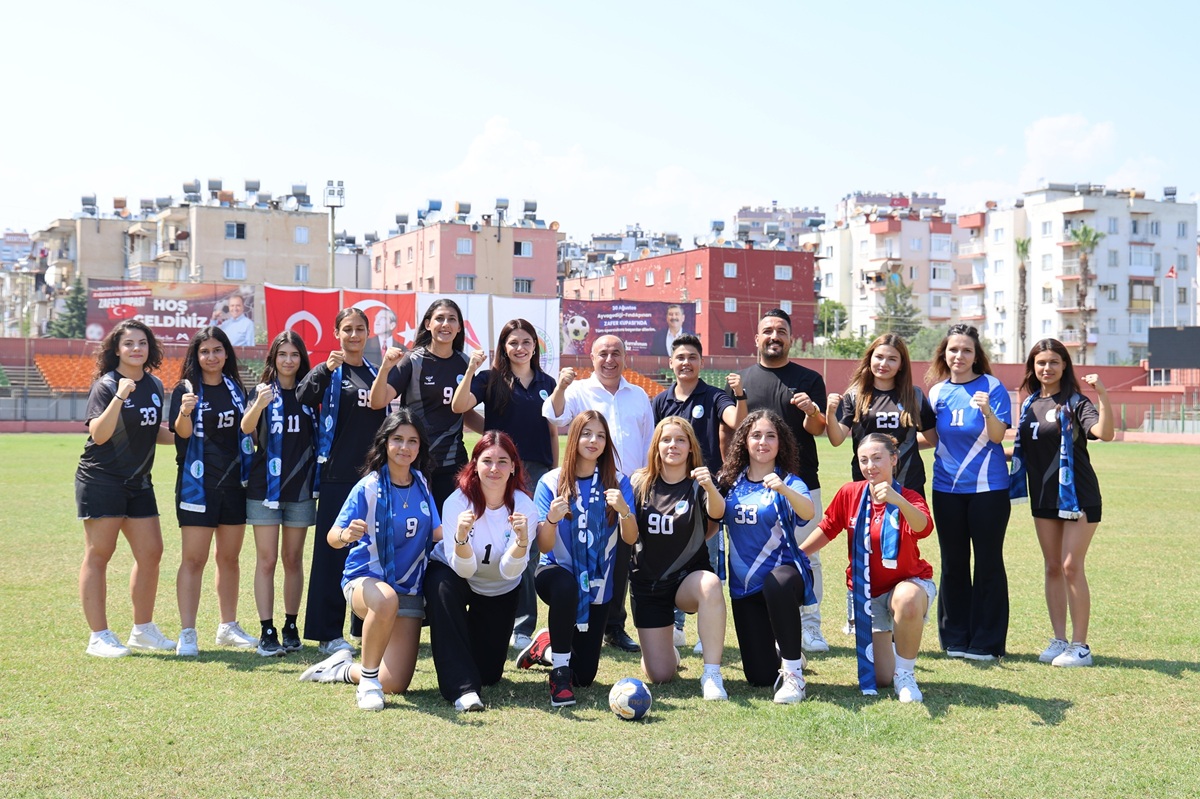 ŞAMPİYON TOROSLAR, 1. LİG’E GÜÇLÜ KADROSUYLA HAZIR