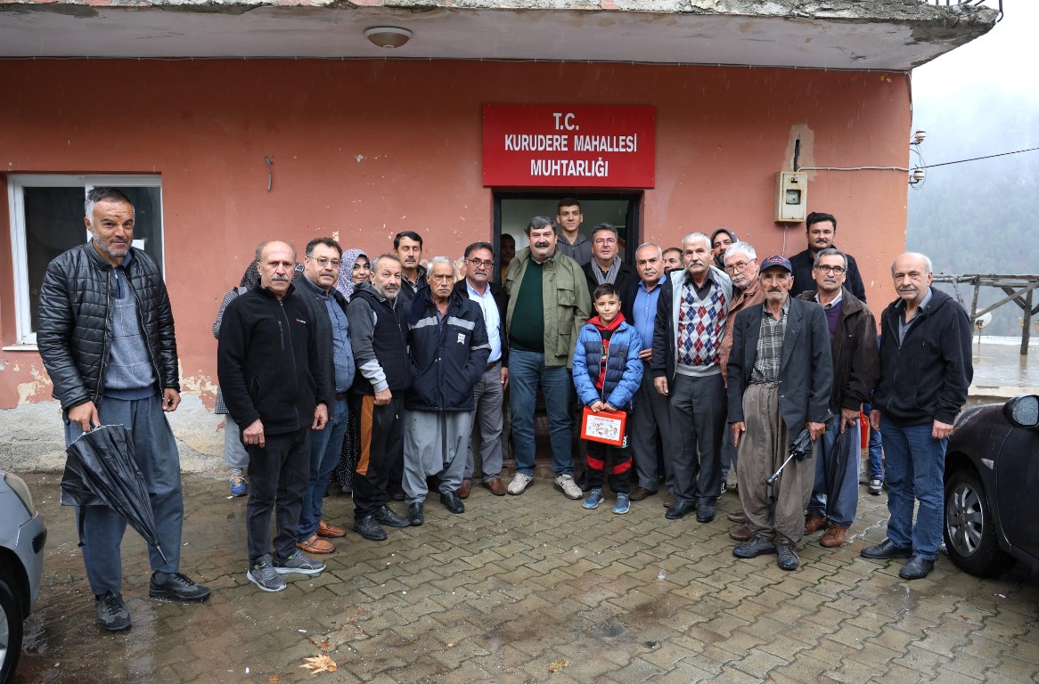 TOROSLAR BELEDİYE BAŞKANI YILDIZ, KIRSAL MAHALLELERDE YURTTAŞLARLA BULUŞTU