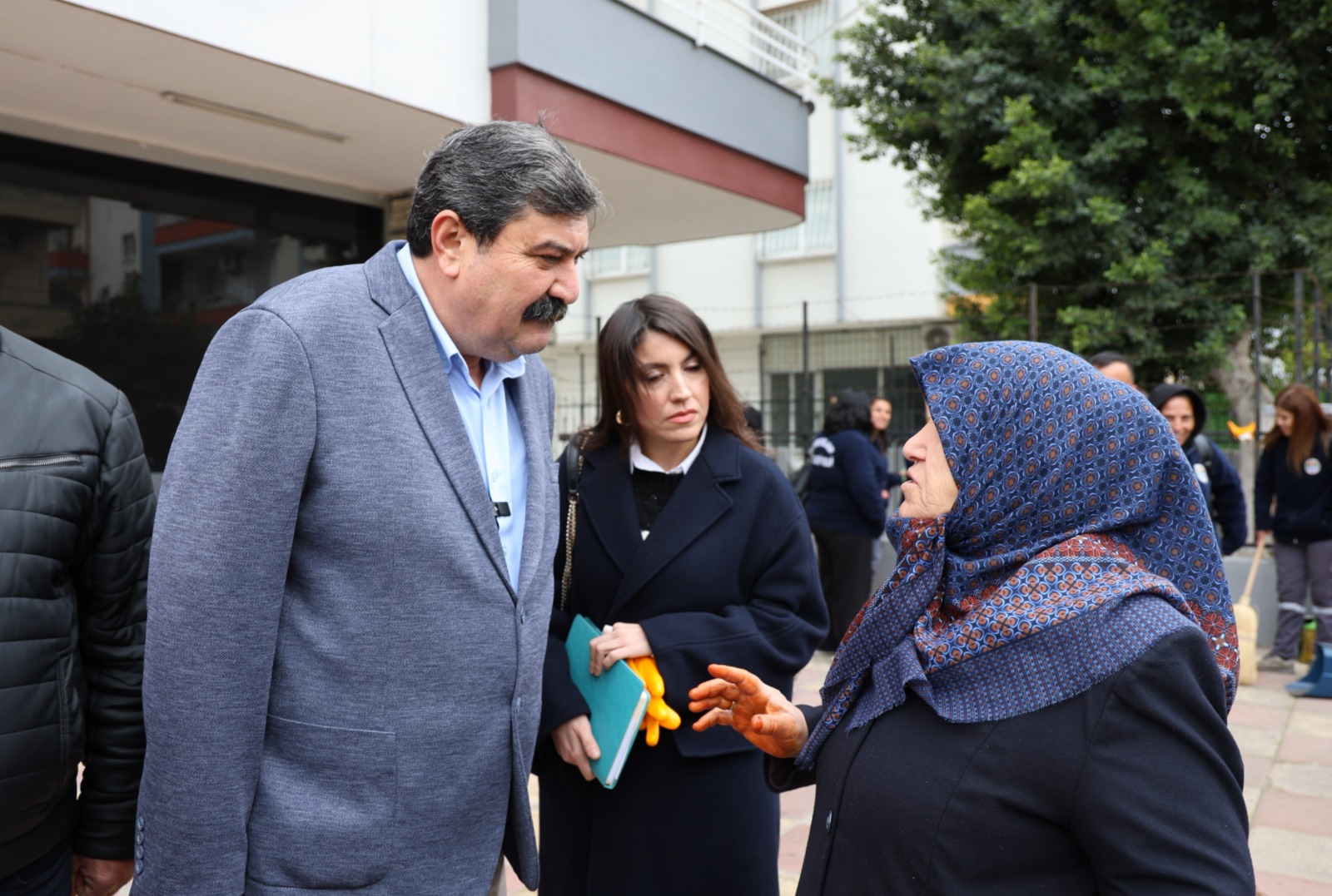 TOROSLAR’DA TEMİZLİK SEFERBERLİĞİ DEVAM EDİYOR