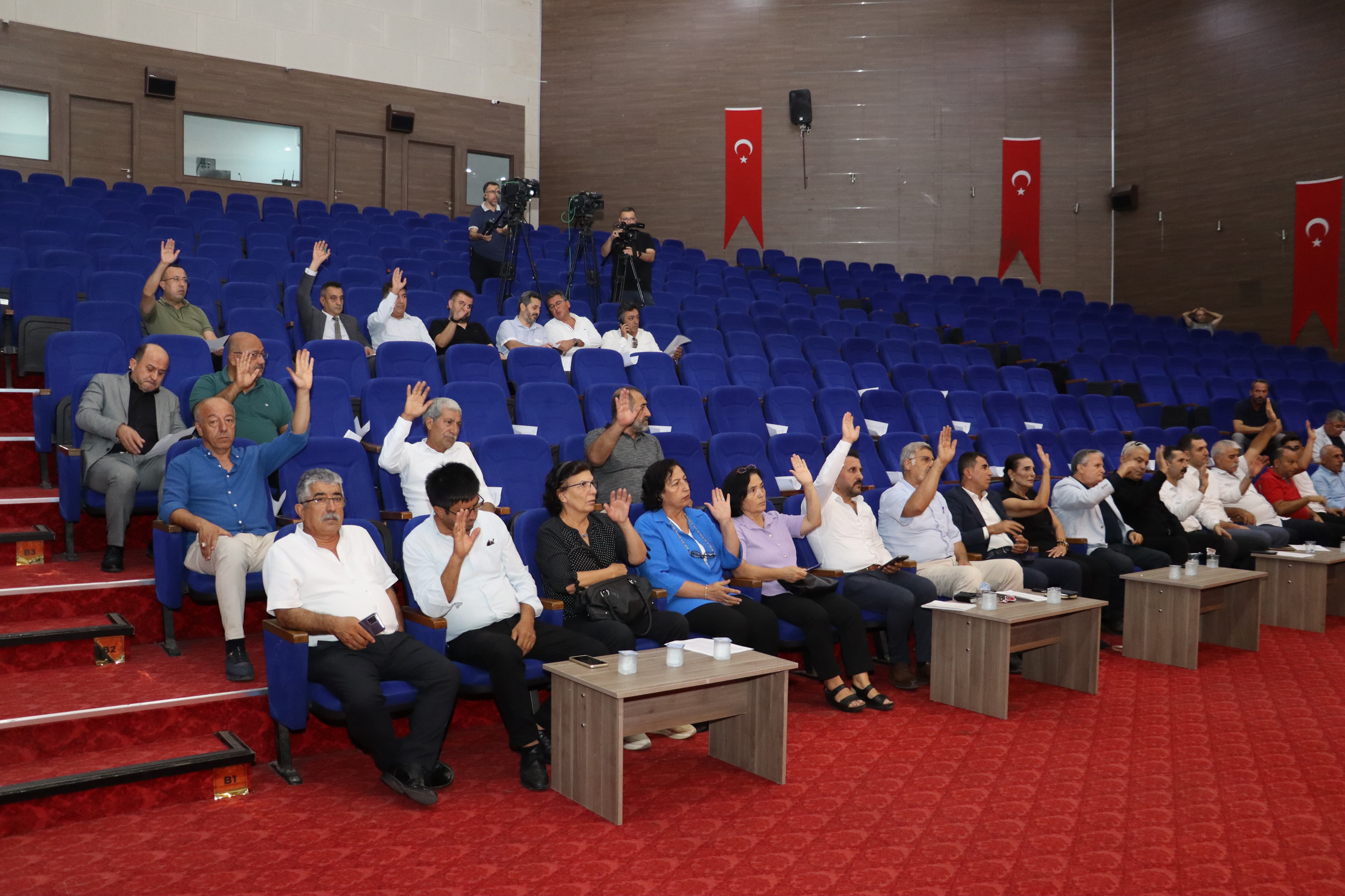 TOROSLAR BELEDİYESİNDEN ÖĞRENCİLERE DESTEK