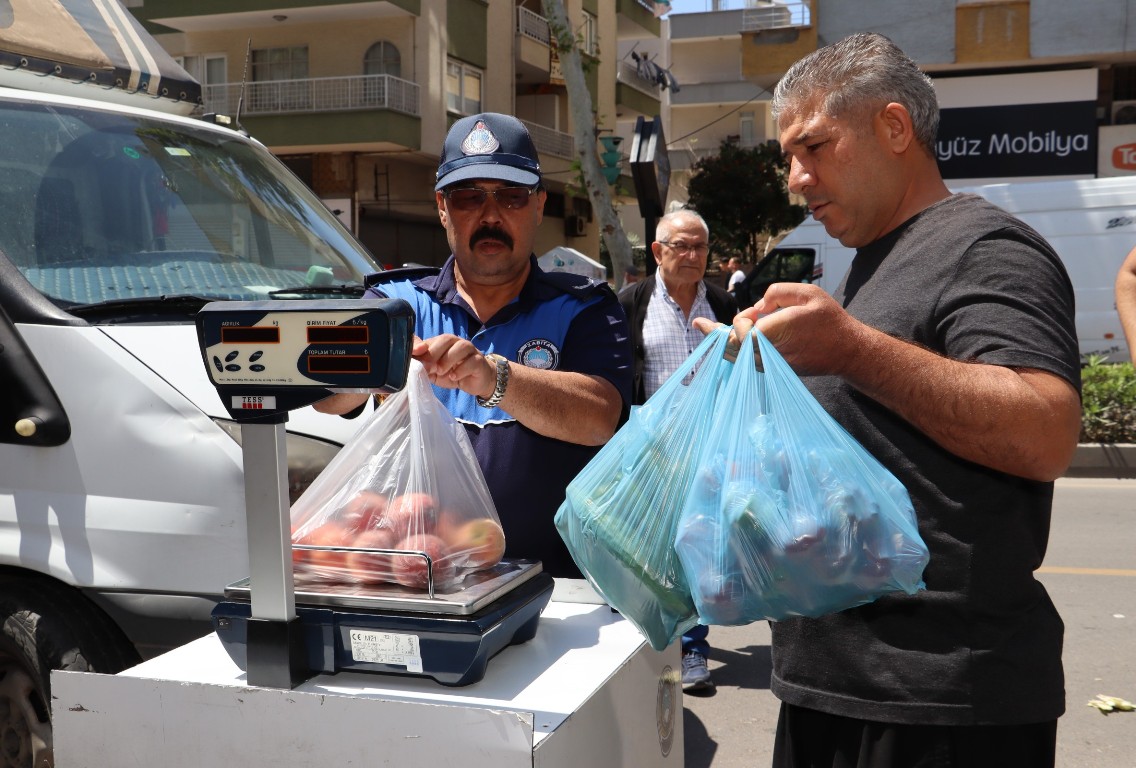 TOROSLAR ZABITASININ SEMT PAZARLARINDA UYGULADIĞI “TARTI KONTROL NOKTASI” TAM NOT ALDI