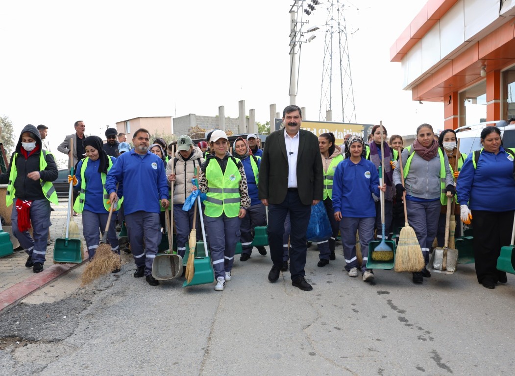 BAŞKAN YILDIZ: KADININ ELİNİN DEĞDİĞİ HER ŞEY TERTEMİZ OLUR, ÇOK GÜZEL OLUR