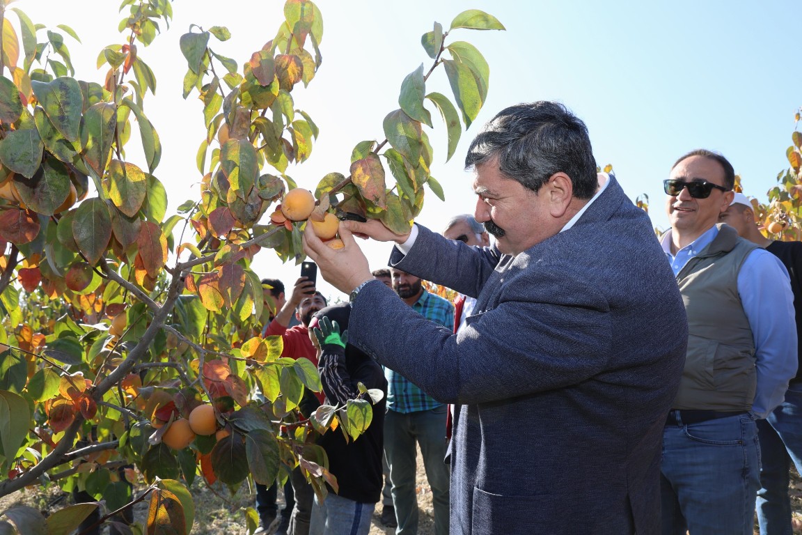 TARIM ÇALIŞTAYI BAŞLIYOR. ŞİMDİ SÖZ ÇİFTÇİNİN