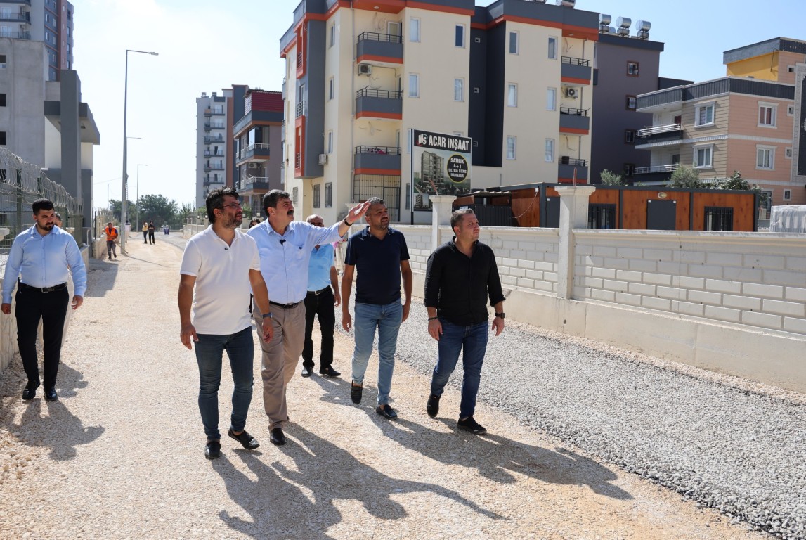 TOROSLAR’DA YENİ YOLLAR VATANDAŞIN HİZMETİNE SUNULUYOR
