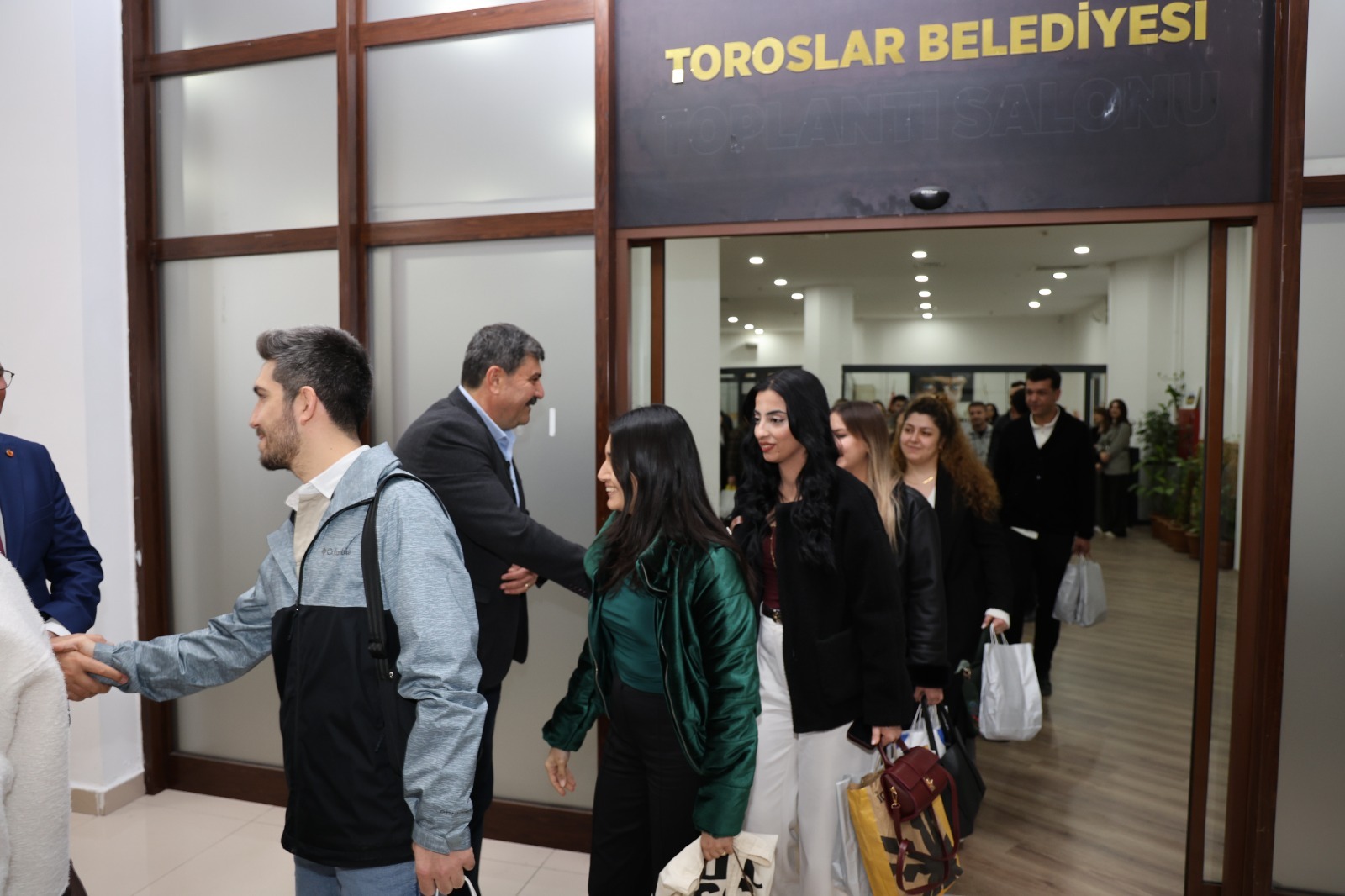BAŞKAN YILDIZ, ÇALIŞMA ARKADAŞLARIYLA BAYRAMLAŞTI