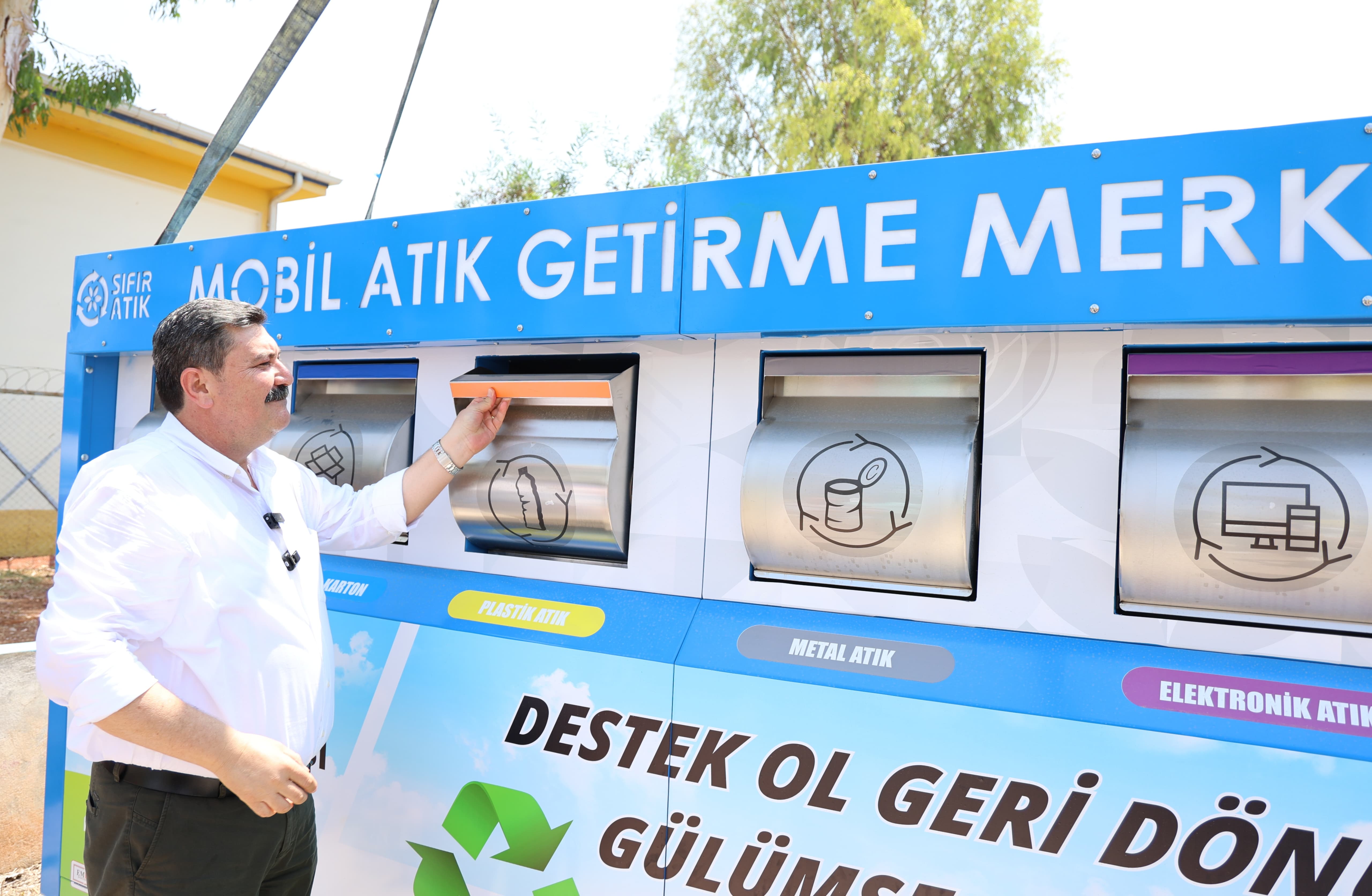 TOROSLAR’DA SIFIR ATIK SEFERBERLİĞİ: MOBİL ATIK GETİRME MERKEZİ MAHALLELERDE