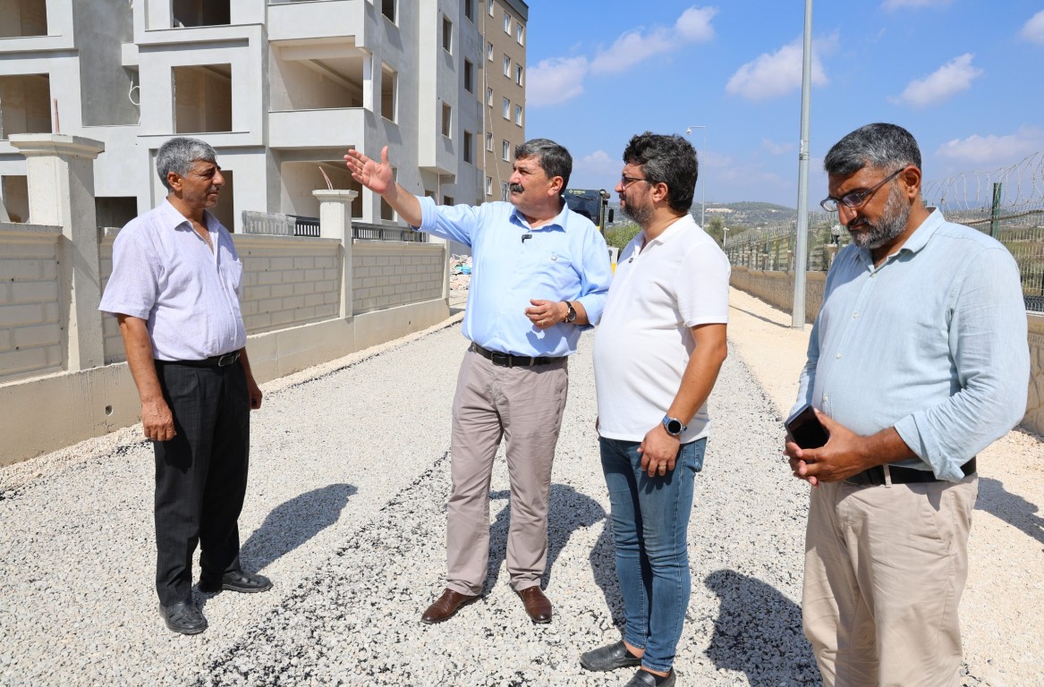 TOROSLAR’DA YENİ YOLLAR VATANDAŞIN HİZMETİNE SUNULUYOR