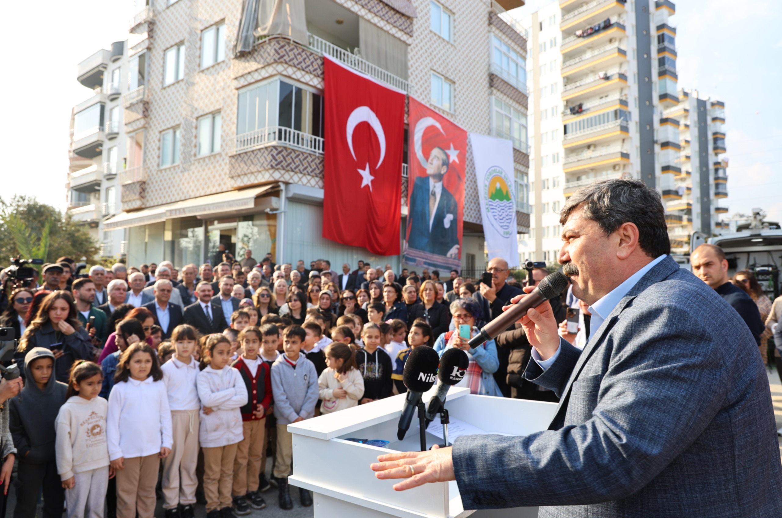 TOROSLAR BELEDİYESİNDEN ÖĞRENCİLERE ARMAĞAN