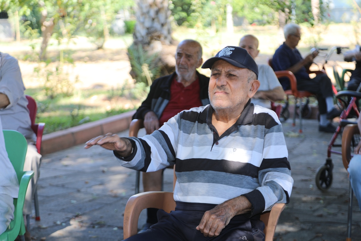 KADIN VE AİLE HİZMETLERİ MÜDÜRLÜĞÜ’NDEN, HUZUREVİ’NDE SAĞLIKLI YAŞAMA DESTEK ETKİNLİĞİ