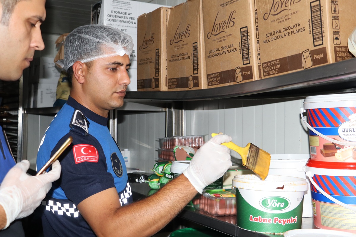 TOROSLAR’DA GIDA GÜVENLİĞİ İÇİN DENETİMLER SIKLAŞTI - Görsel 7