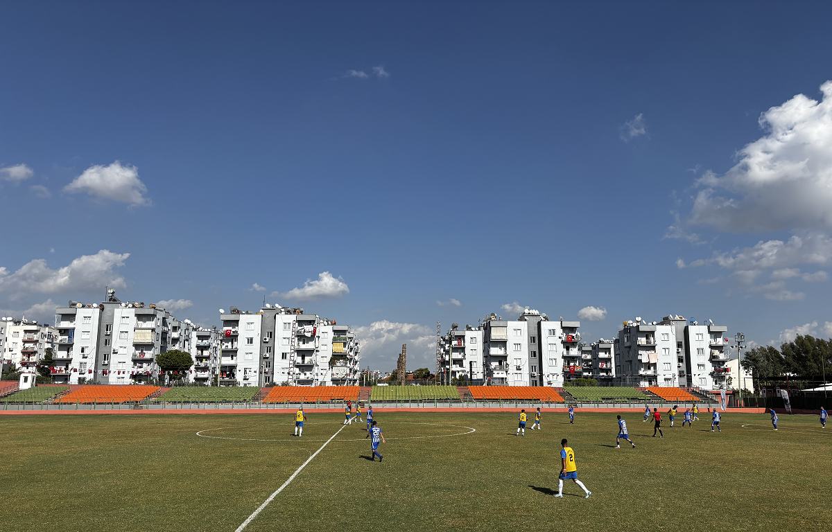 3 OCAK KURUMLARARASI FUTBOL TURNUVASI’NDA YARI FİNAL HEYECANI