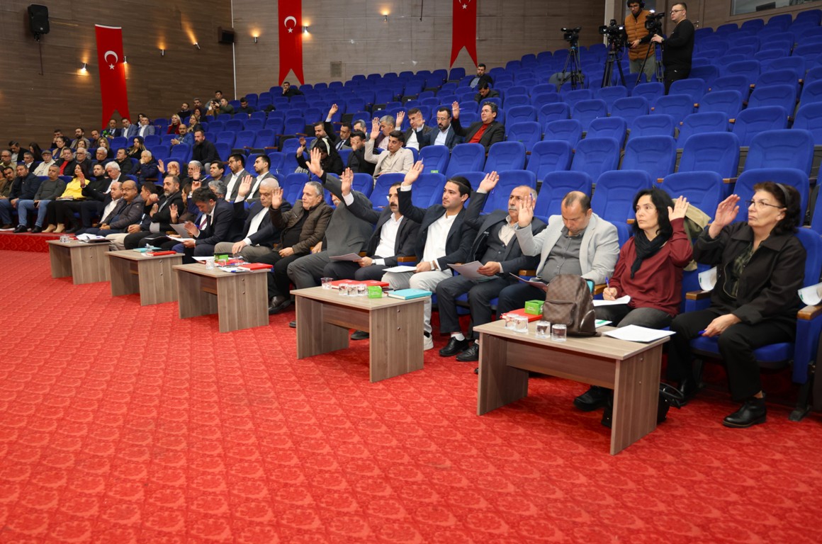 TOROSLAR BELEDİYESİ, 2025 YILININ İLK MECLİS TOPLANTISINI YAPTI