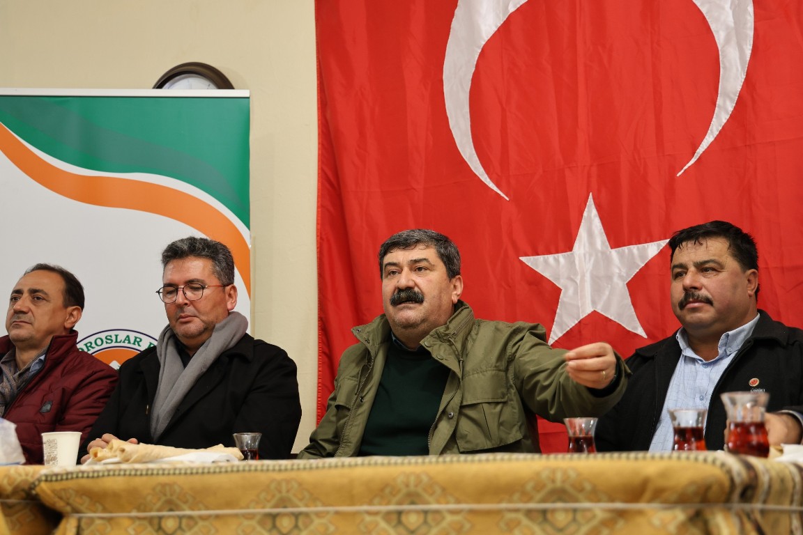 TOROSLAR BELEDİYE BAŞKANI YILDIZ, KIRSAL MAHALLELERDE YURTTAŞLARLA BULUŞTU