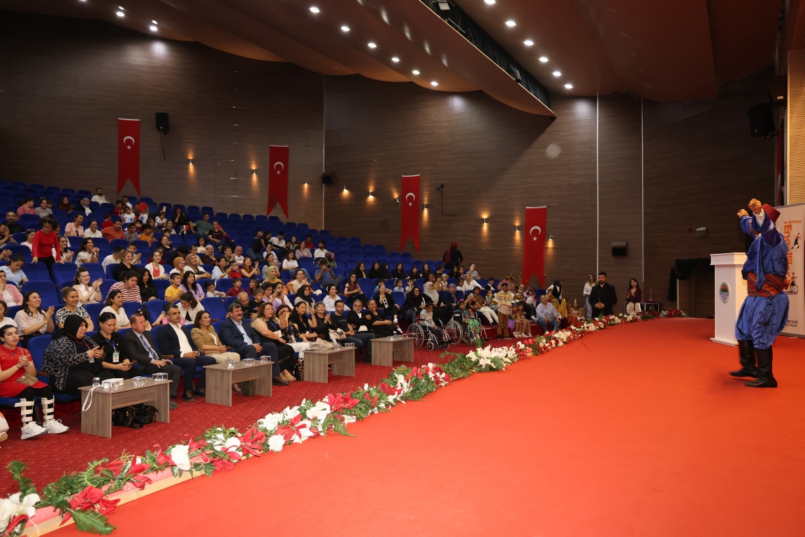 BAŞKAN YILDIZ: “KALBİMİZDEKİ ENGELİ KALDIRMADAN FİZİKSEL ENGELLERİ KALDIRAMAYIZ”