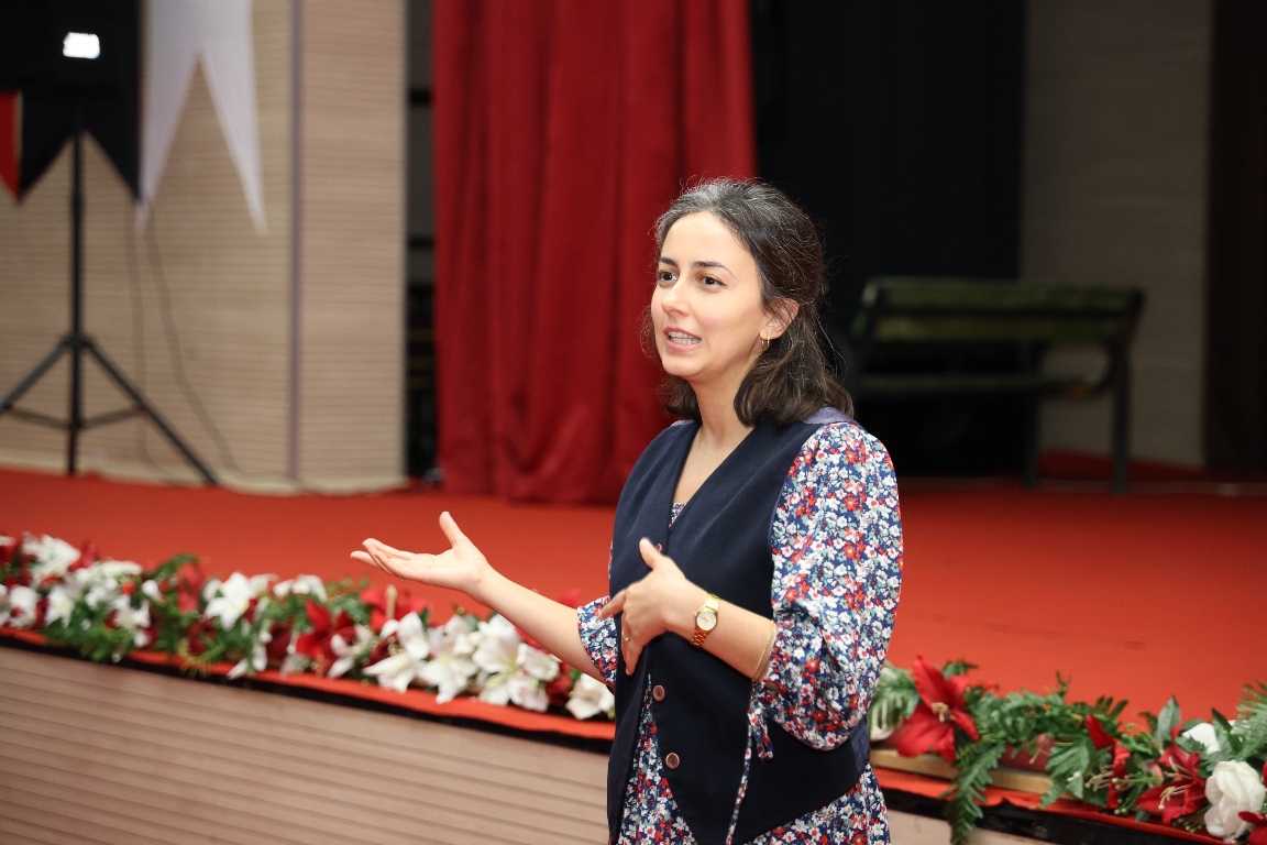 KADINA YÖNELİK ŞİDDETLE MÜCADELE, SANATIN GÜÇLÜ DİLİYLE ANLATILDI