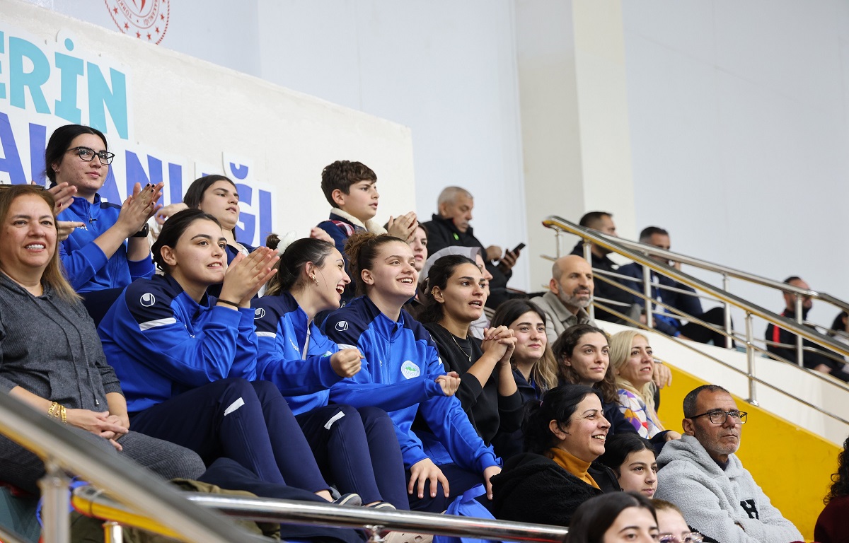 TOROSLAR BELEDİYESİ SPOR KULÜBÜ’NDE ÇİFTE GALİBİYET