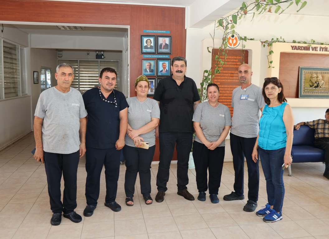 BAŞKAN YILDIZ’DAN HUZUREVİ SAKİNLERİNE BAYRAM ZİYARETİ