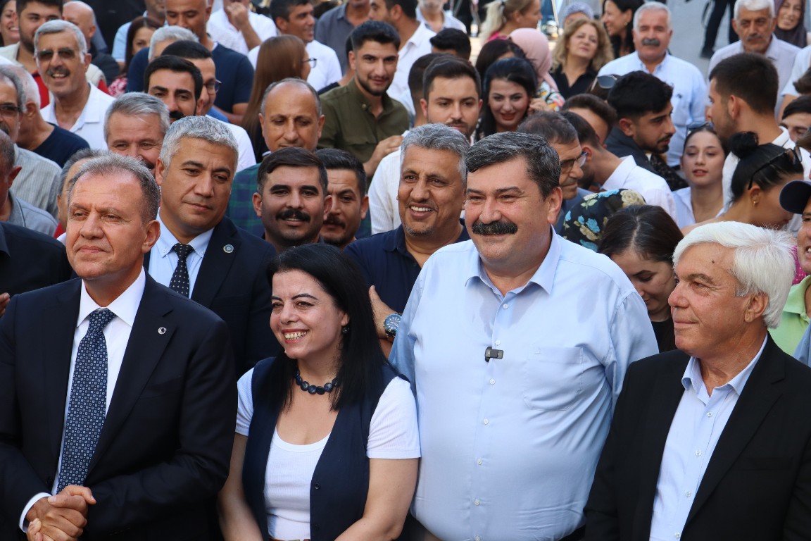 TOROSLAR BELEDİYESİ İLK ÇOCUK GÜNDÜZ BAKIMEVİNİ AÇTI
