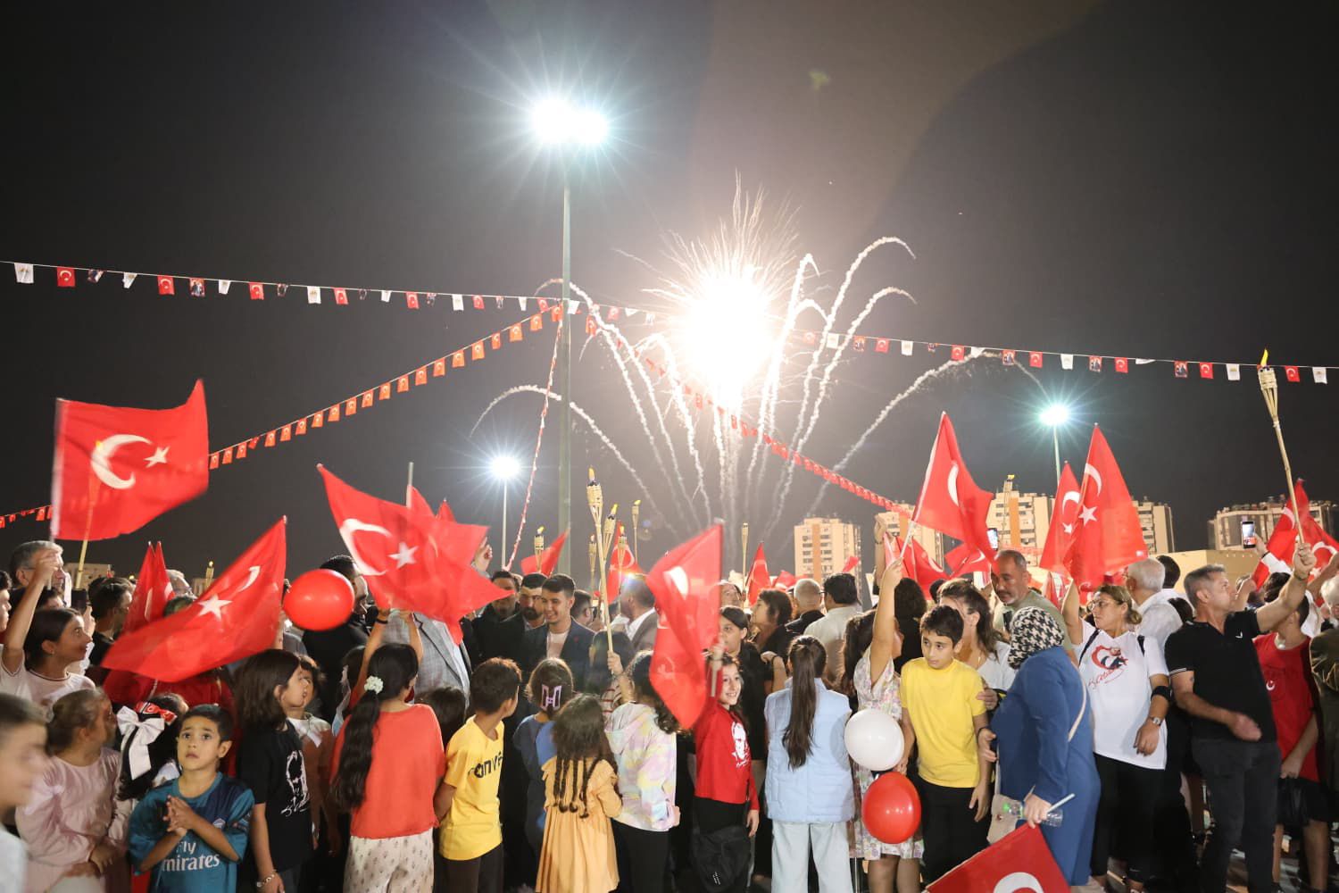 CUMHURİYET COŞKUSU TOROSLAR’I SARDI