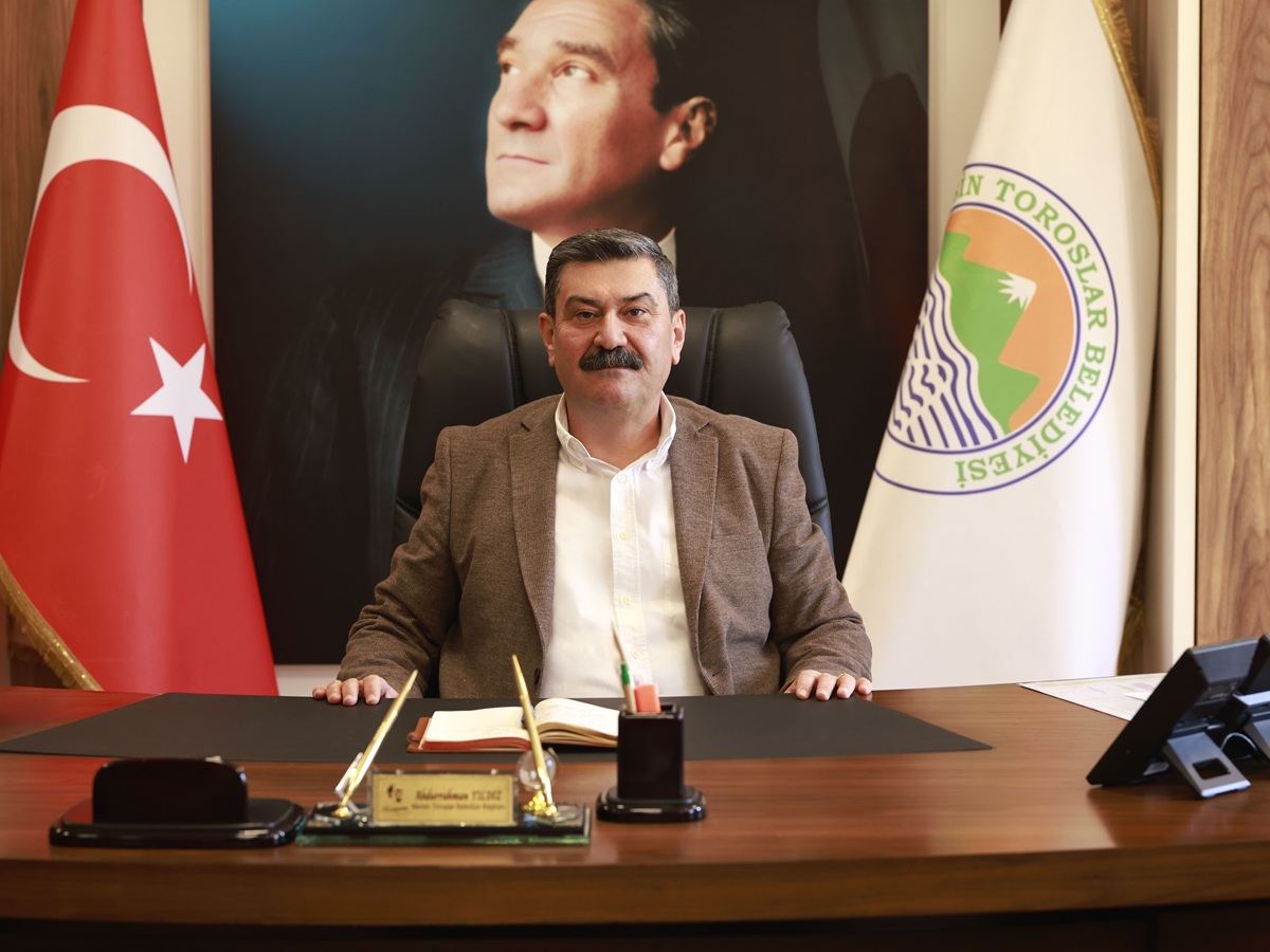 MERSİN’İN EN BÜYÜK KURBAN SATIŞ ALANLARINDAN BİRİ TOROSLAR’DA HİZMETE HAZIRLANIYOR