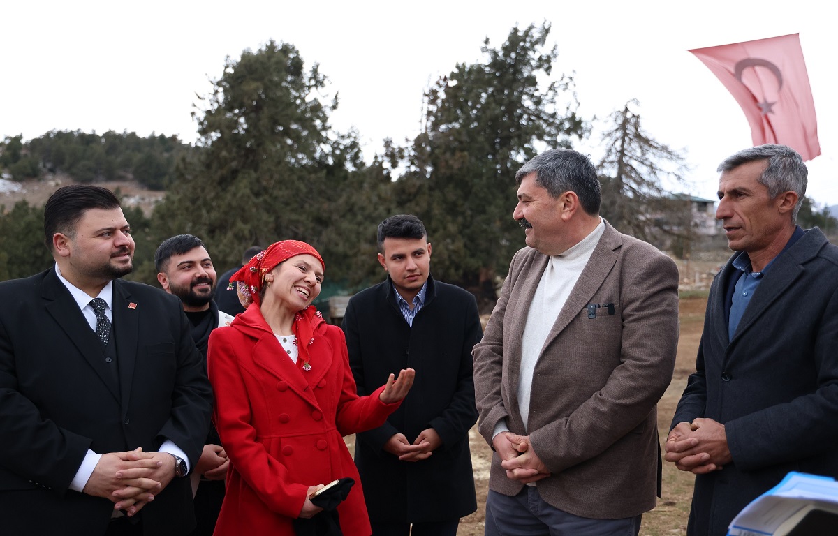 TOROSLAR BELEDİYESİNİN HİZMETLERİYLE KIRSALDA YÜZLER GÜLÜYOR