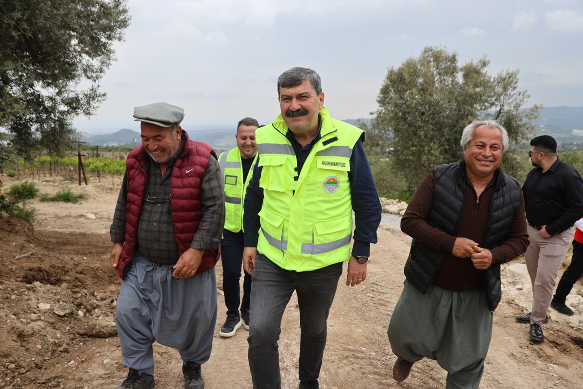 TOROSLAR BELEDİYESİ ÜRETİMİ DESTEKLEYEN HİZMETLERE DEVAM EDİYOR