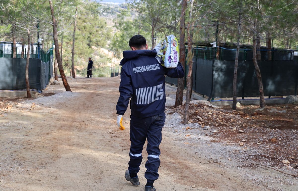 TOROSLAR’IN DOĞAL YAŞAM ALANI HAYVANSEVERLERDEN TAM NOT ALDI