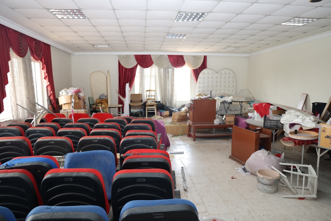 TOROSLAR BELEDİYESİ SOSYAL TESİSLERİNİ YENİLİYOR