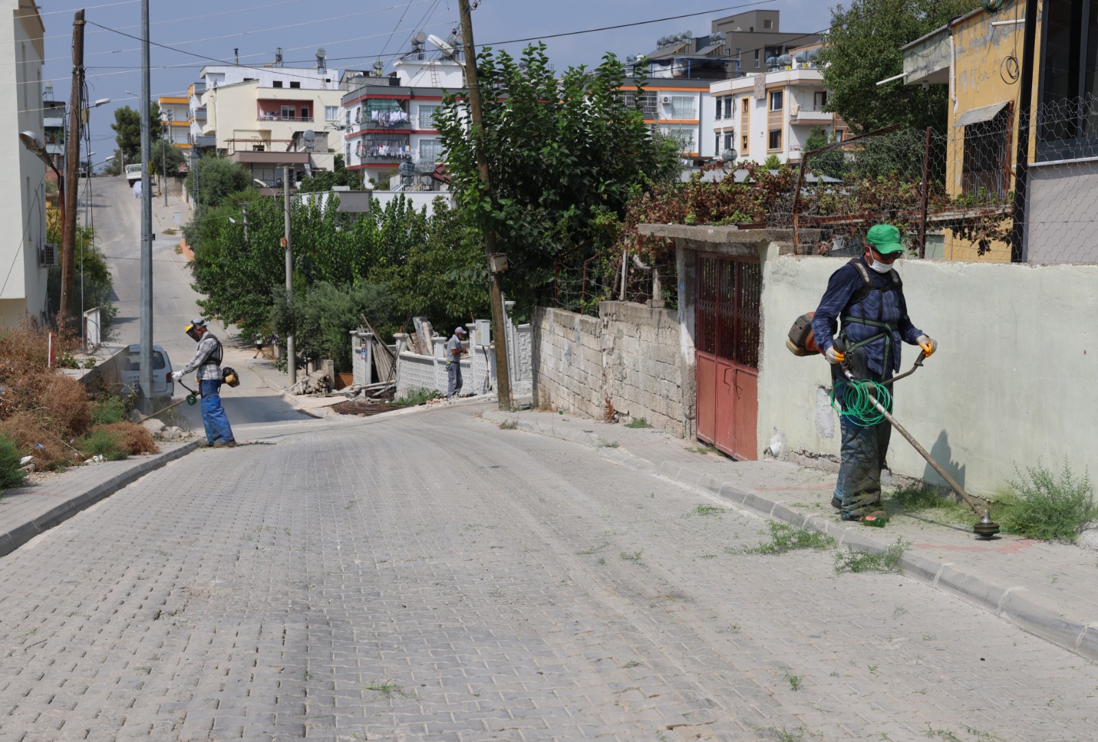 TOROSLAR BELEDİYESİ ÇEVRE TEMİZLİĞİ SEFERBERLİĞİNİ SÜRDÜRÜYOR