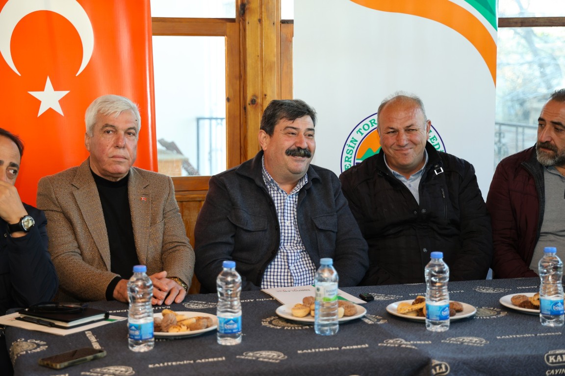 TOROSLAR BELEDİYE BAŞKANI YILDIZ, KIRSAL MAHALLELERDE YURTTAŞLARLA BULUŞTU