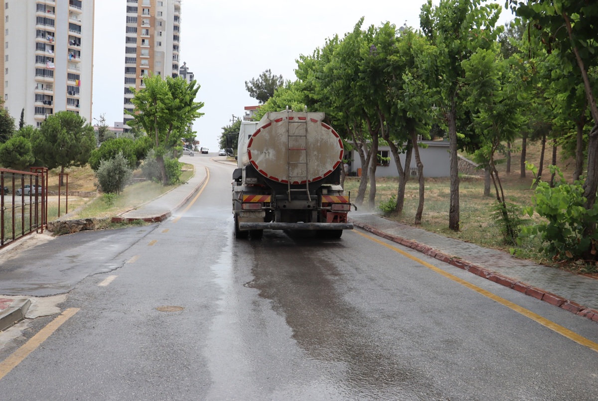 TOROSLAR'DA TEMİZLİK VE YEŞİL ALANLAR İÇİN YOĞUN ÇALIŞMA - Görsel 7