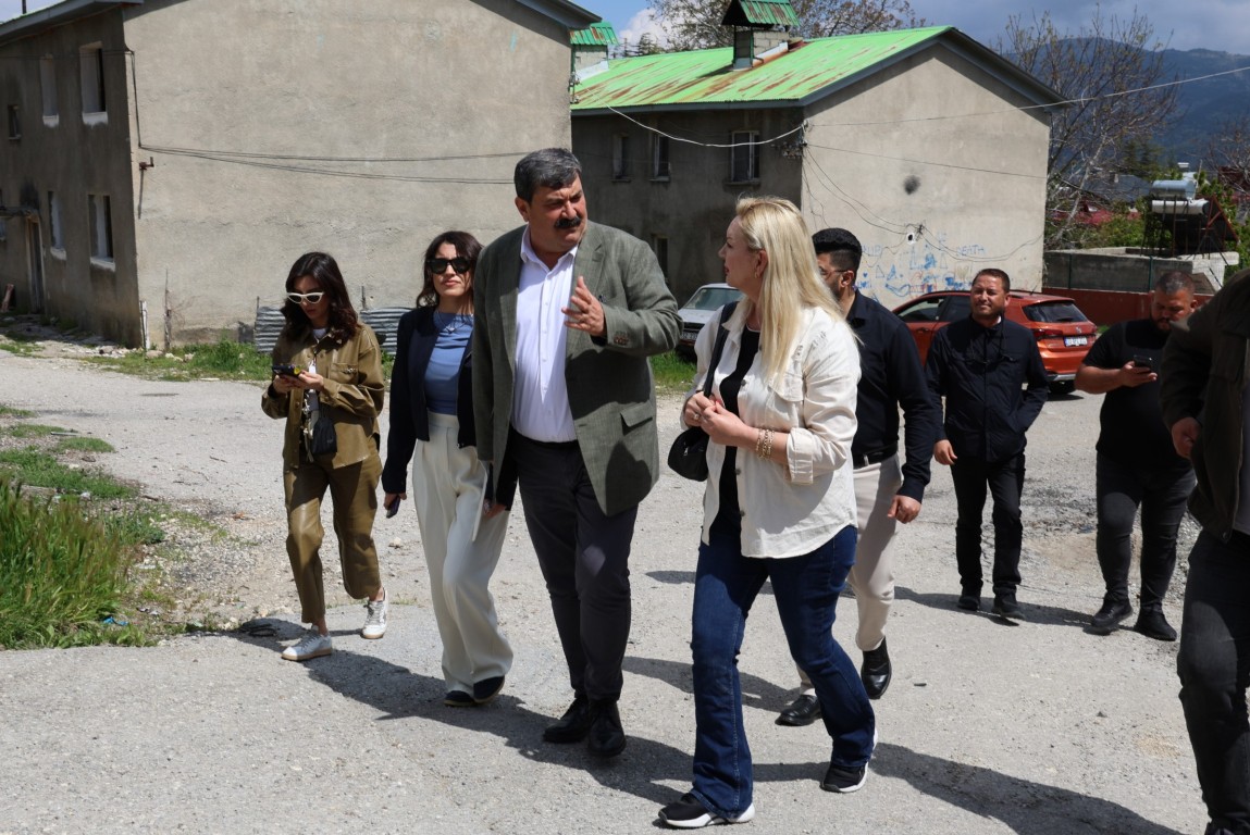 YILDIZ, ARSLANKÖY’DE VATANDAŞLARLA BULUŞTU